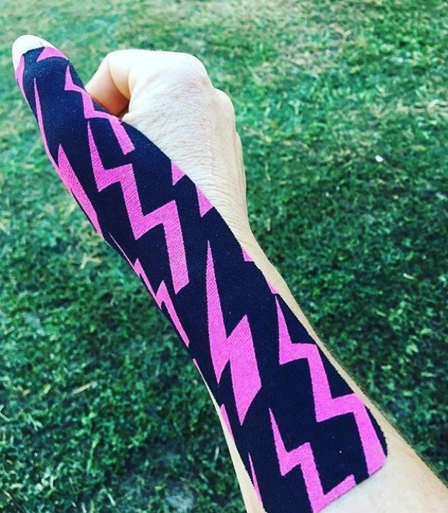 Тейп RockTape, 5 см х 5 м (с рисунком)