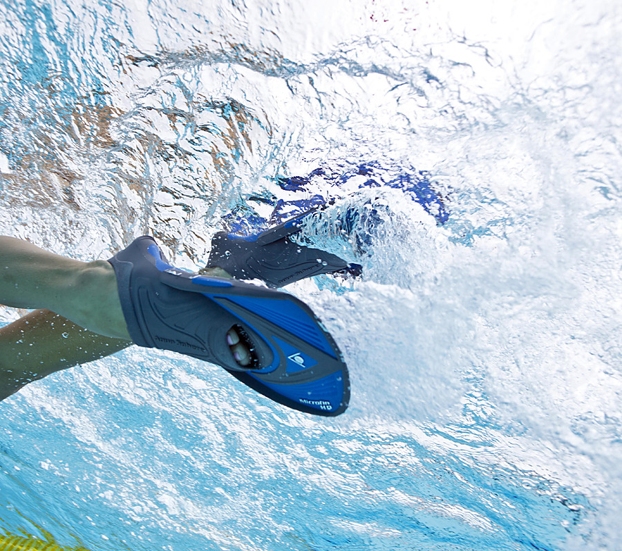 Ласты короткие для бассейна Microfin 2020 Aqua Sphere, синие